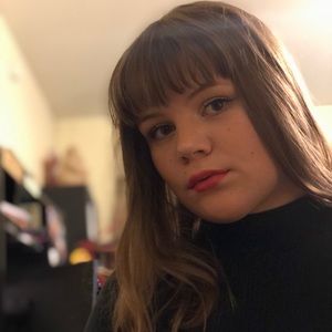 Meet your Posher, Karalynn